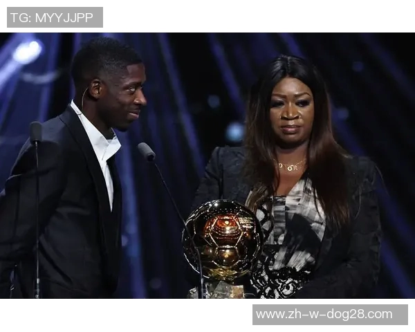 2025年现役足球球星年薪排名：谁是最赚钱的足球巨星